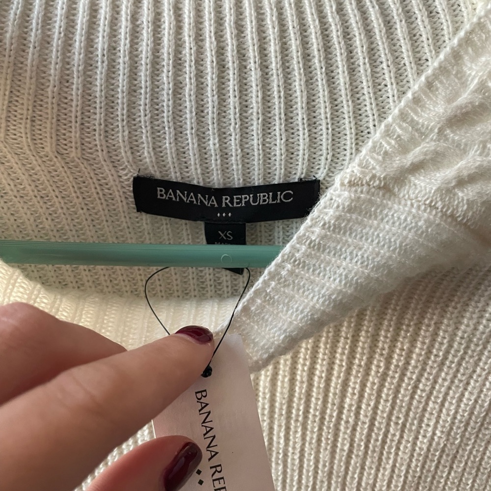 NWT Banana Republic sweater